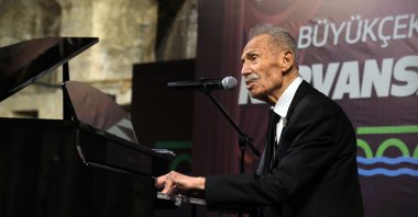 Bozkurt Ilhami Gencer, one of Türkiye's first pianist singers and jazz artists, passed away at the age of 100, May 25, 2023. (IHA Photo)