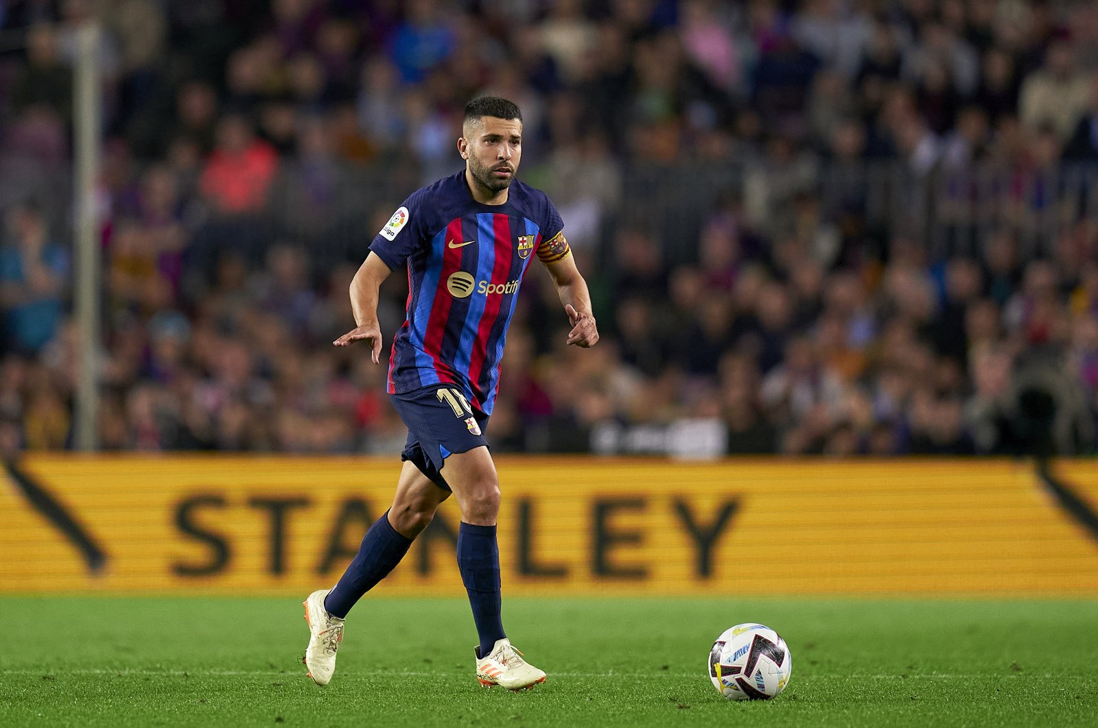 Barcelona&#039;s Jordi Alba with the ball during the La Liga match against Real Sociedad at Spotify Camp Nou, Barcelona, Spain, May 20, 2023. (Getty Images Photo)