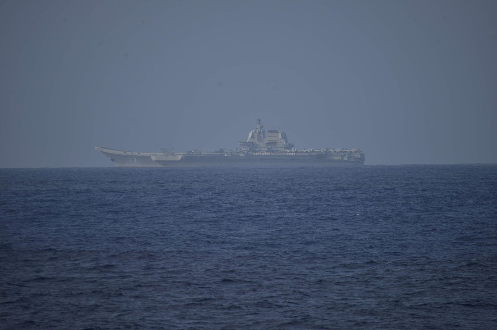 Kapal induk China, 2 kapal lainnya melewati Selat Taiwan