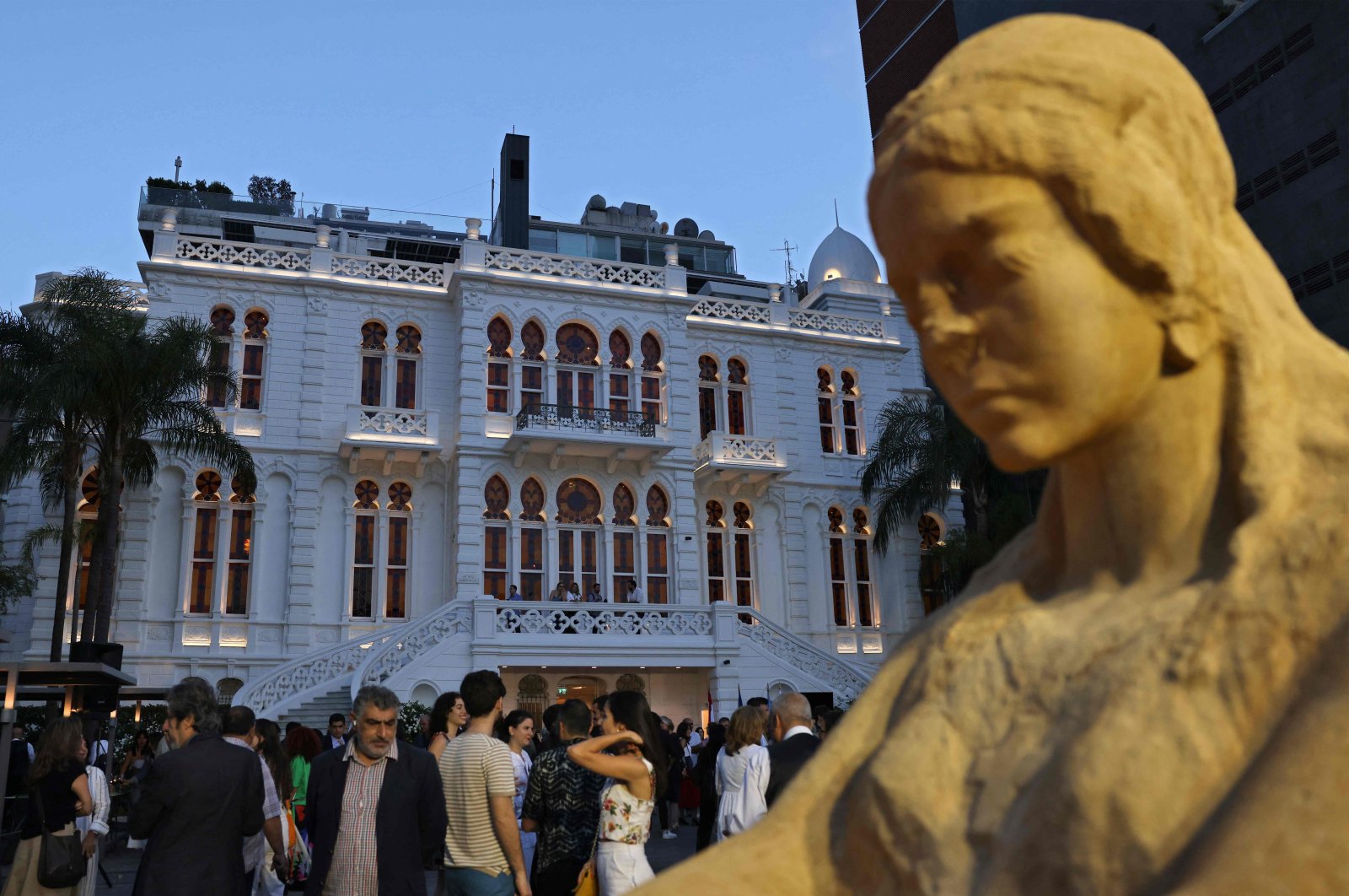 Museum Sursock dibuka kembali, bangkit dari ledakan dahsyat Beirut