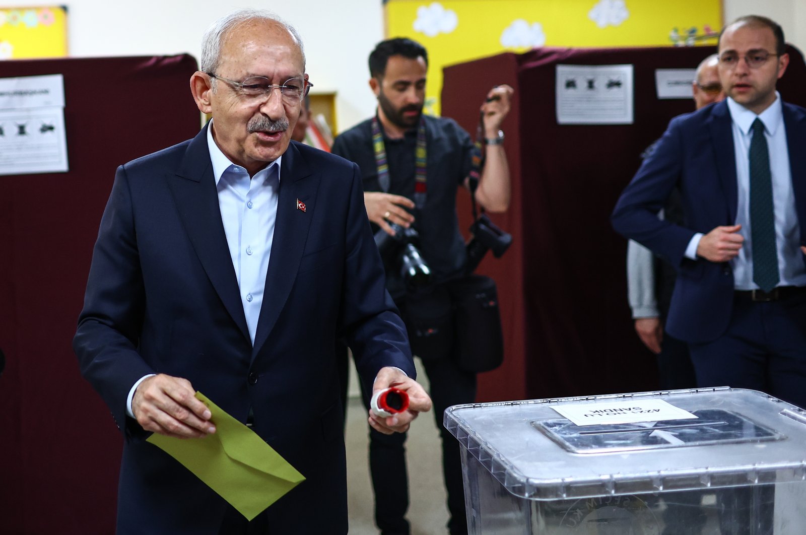 Presidential candidate Kemal Kılıçdaroğlu, leader of the opposition Republican People&#039;s Party (CHP), prepares to vote at a polling station in Ankara, Türkiye, May 28, 2023. (EPA Photo)