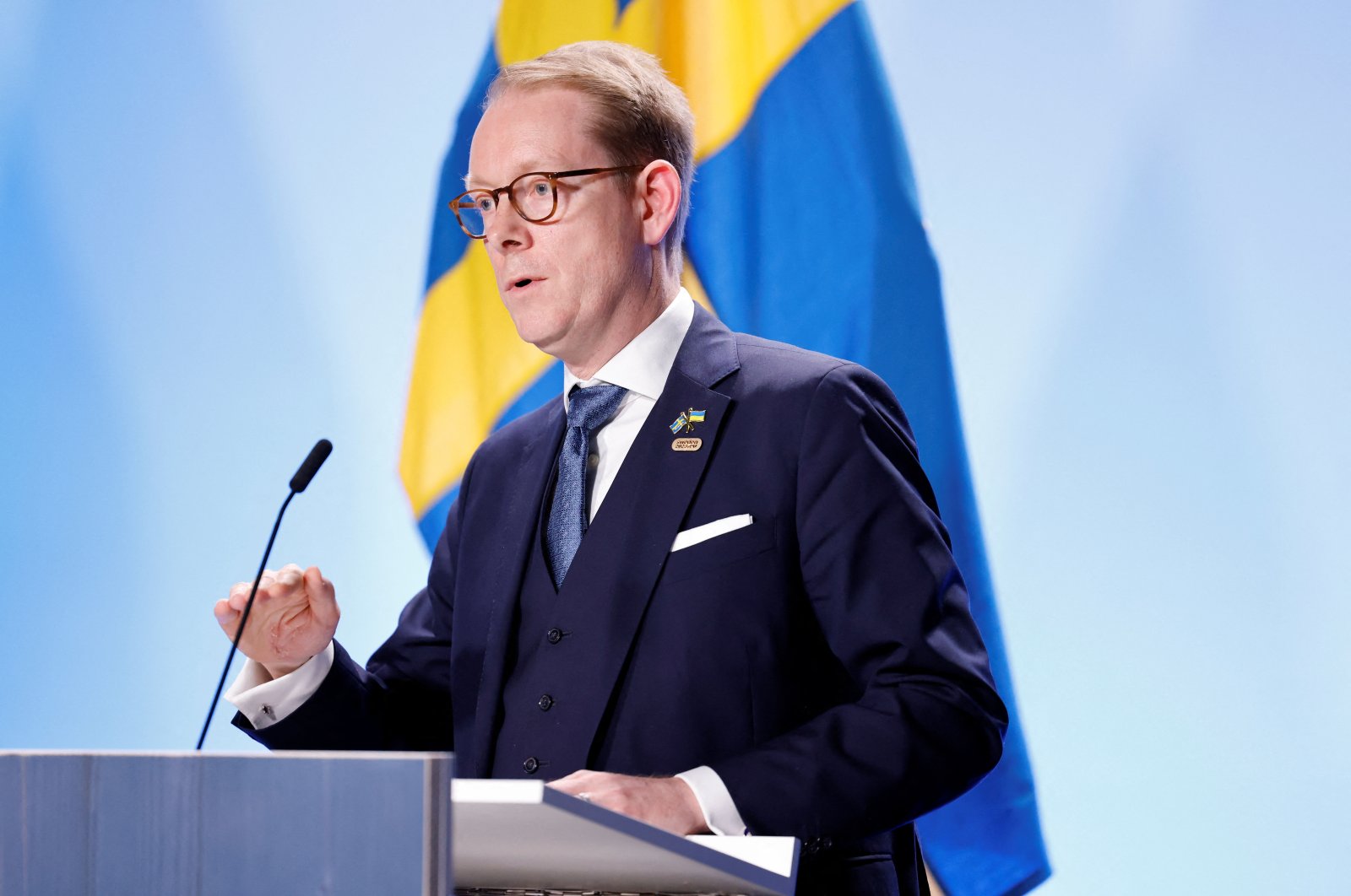 Sweden&#039;s Foreign Minister Tobias Billstrom attends a news conference with European Union High Representative for Foreign Affairs and Security Policy Josep Borrell (not pictured) on the day of an EU Indo-Pacific Ministerial Forum in connection to an informal meeting of EU foreign affairs ministers in Marsta outside Stockholm, Sweden, May 13, 2023. (Reuters Photo)