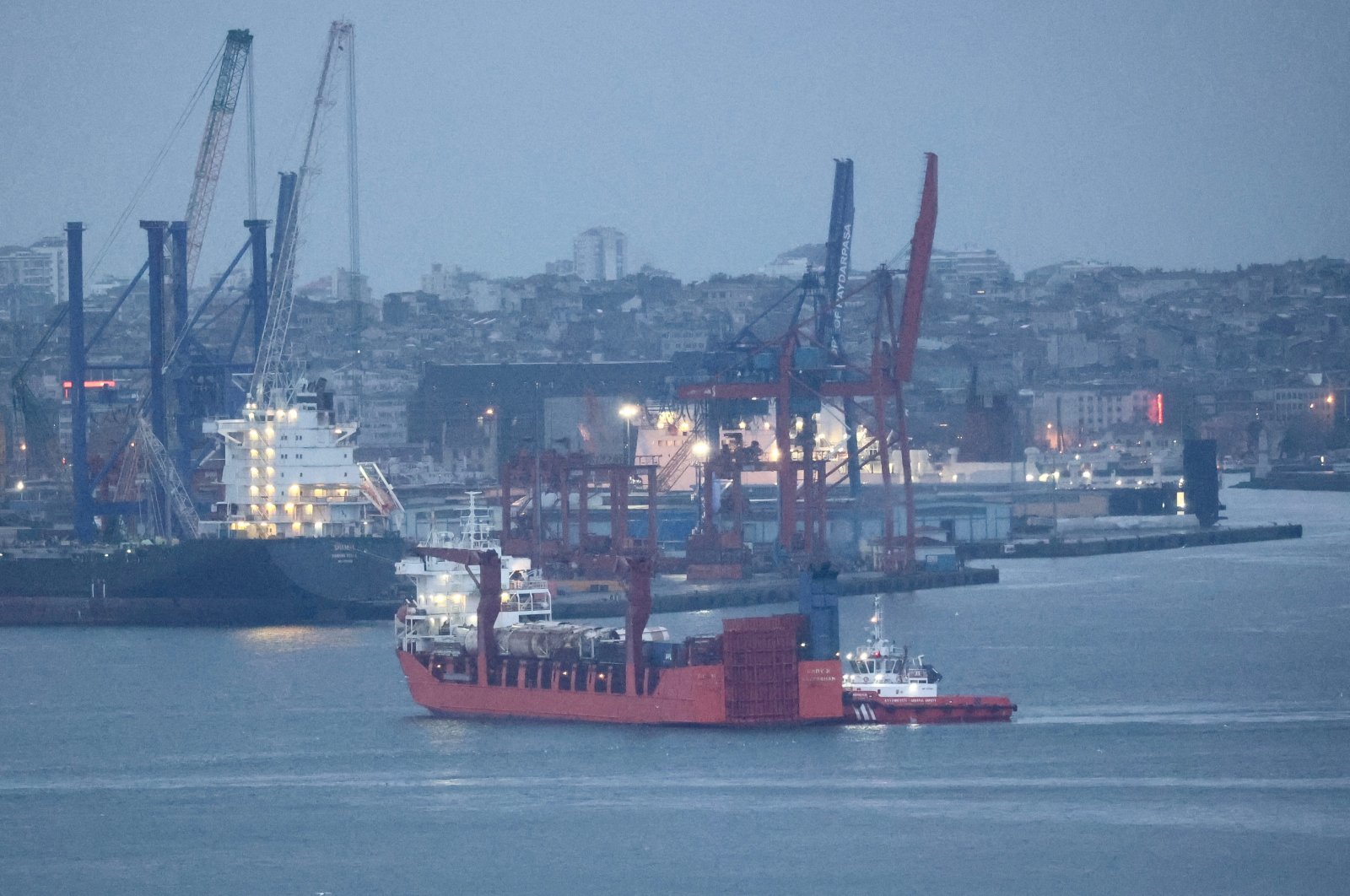 Kesenjangan perdagangan luar negeri Türkiye melebar lebih dari 42% pada bulan April