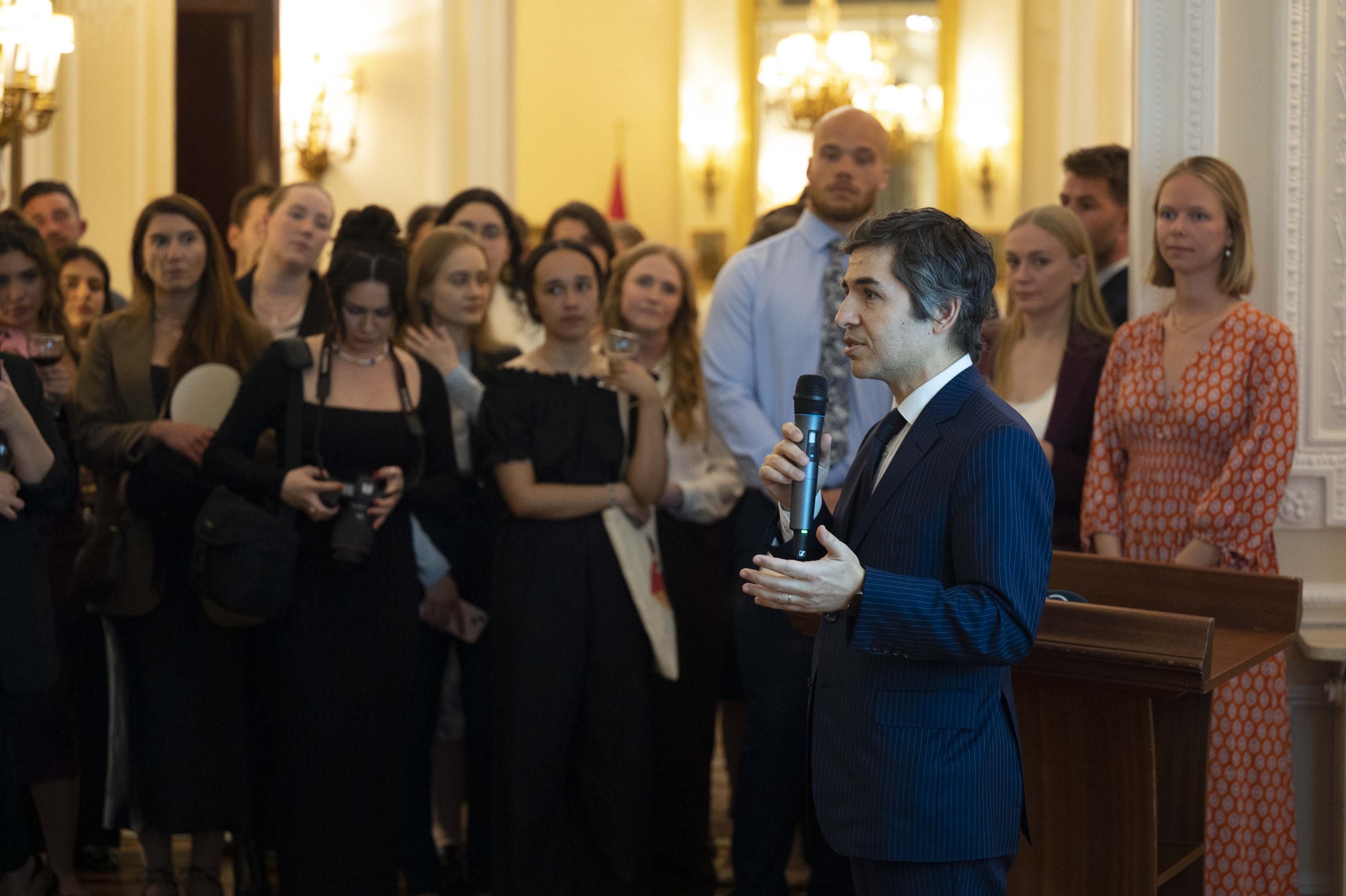 Under the coordination of Türkiye's ambassador to London, Osman Koray Ertaş, students from the "Sotheby's Institute of Art" organized an auction to benefit the people affected by the earthquakes that occurred in Kahramanmaraş on Feb. 6, London, U.K., May 30, 2023. (AA Photo)