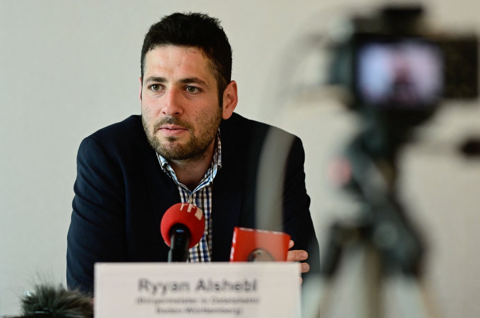 Ryyan Alshebl, mayor of the community of Ostelsheim in Baden-Wuerttemberg, southwestern Germany, addresses a press talk with the Association of the Foreign Press in Germany (VAP) in Berlin, Germany, May 30, 2023. (AFP Photo)