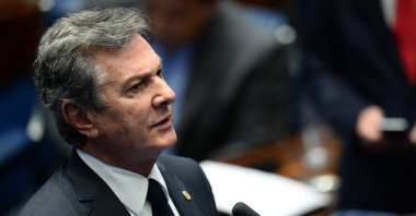 Brazilian senator and former President Fernando Collor de Mello speaks during the impeachment vote against Brazil&#039;s suspended President Dilma Rousseff, at the Senate in Brasilia, Brazil, Aug. 31, 2016. (AFP Photo)