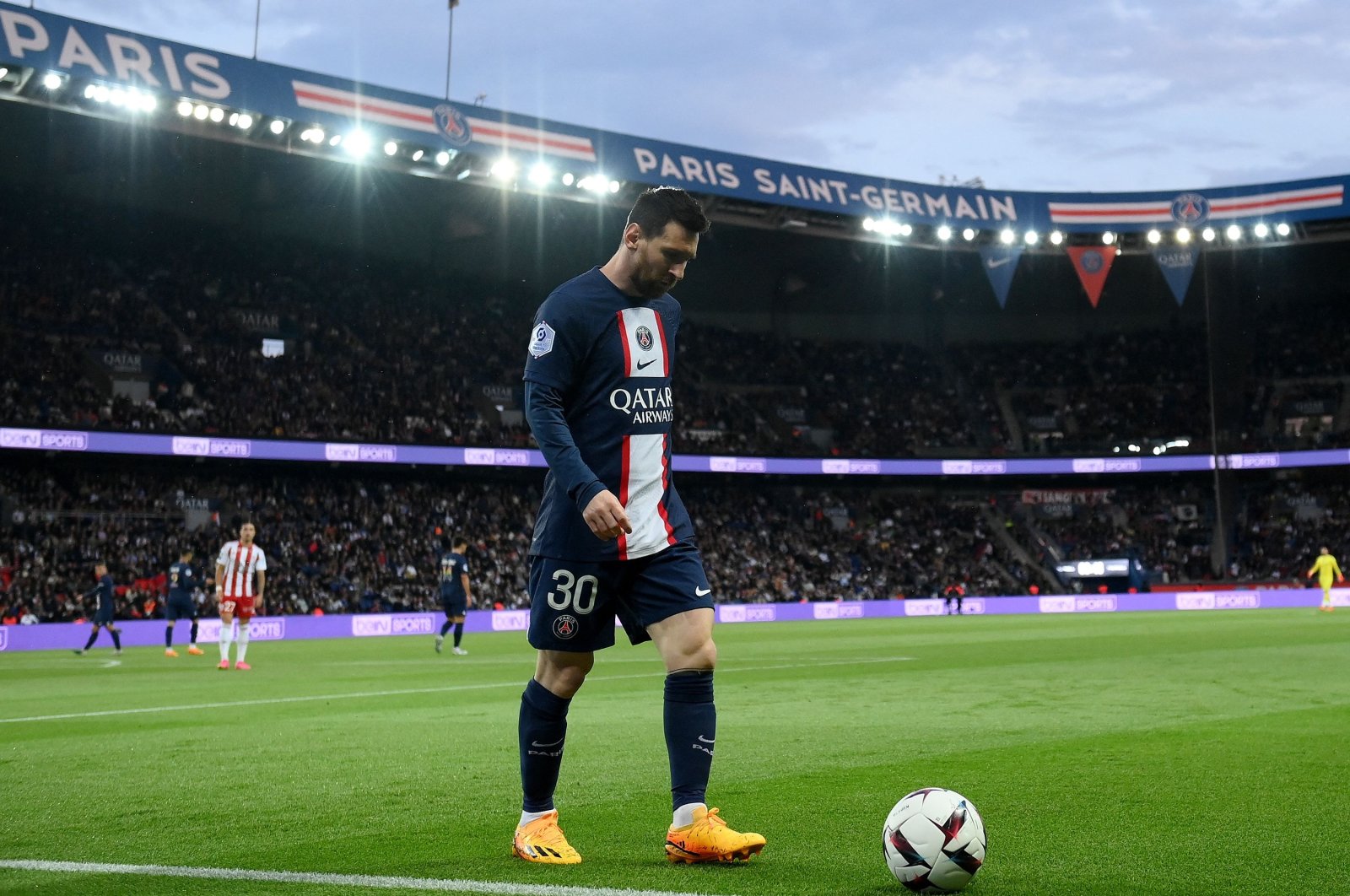 Paris Saint-Germain&#039;s Argentinian forward Lionel Messi walks with the ball to take a corner during the French L1 football match between Paris Saint-Germain (PSG) and Ajaccio at the Parc des Princes, Paris, France, May 13, 2023. (AFP Photo)