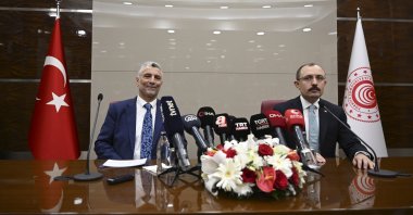Newly appointed Trade Minister Ömer Bolat (L) attends the handover ceremony alongside his predecessor Mehmet Muş, in Ankara, Türkiye, June 4, 2023. (AA Photo)