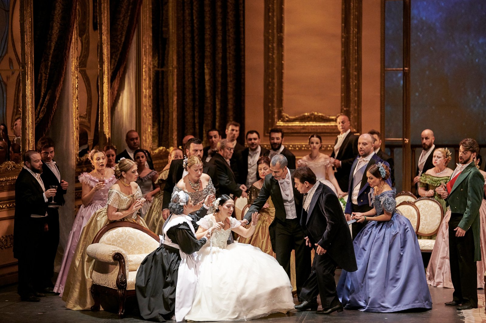 A scene from Giuseppe Verdi&#039;s &quot;La traviata&quot; opera. (Photo courtesy of AKM)