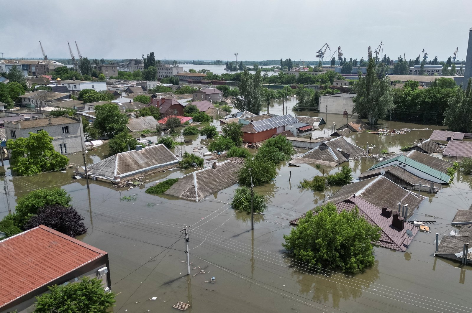A view shows a flooded area after the Nova Kakhovka dam breached, amid Russia&#039;s attack on Ukraine, in Kherson, Ukraine, June 7, 2023. (Reuters Photo) 