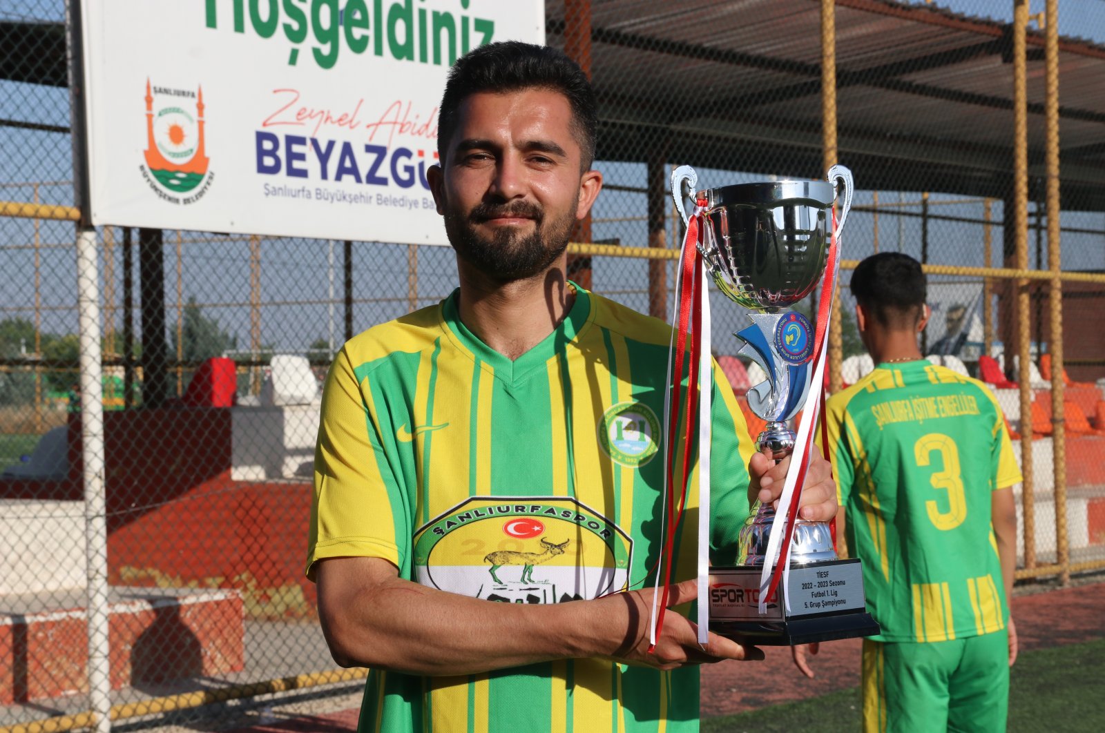 Şanlıurfa’nın işitme engelli Türk futbol takımı, uzun süredir Süper Lig’de kalacak bir takım arıyor.