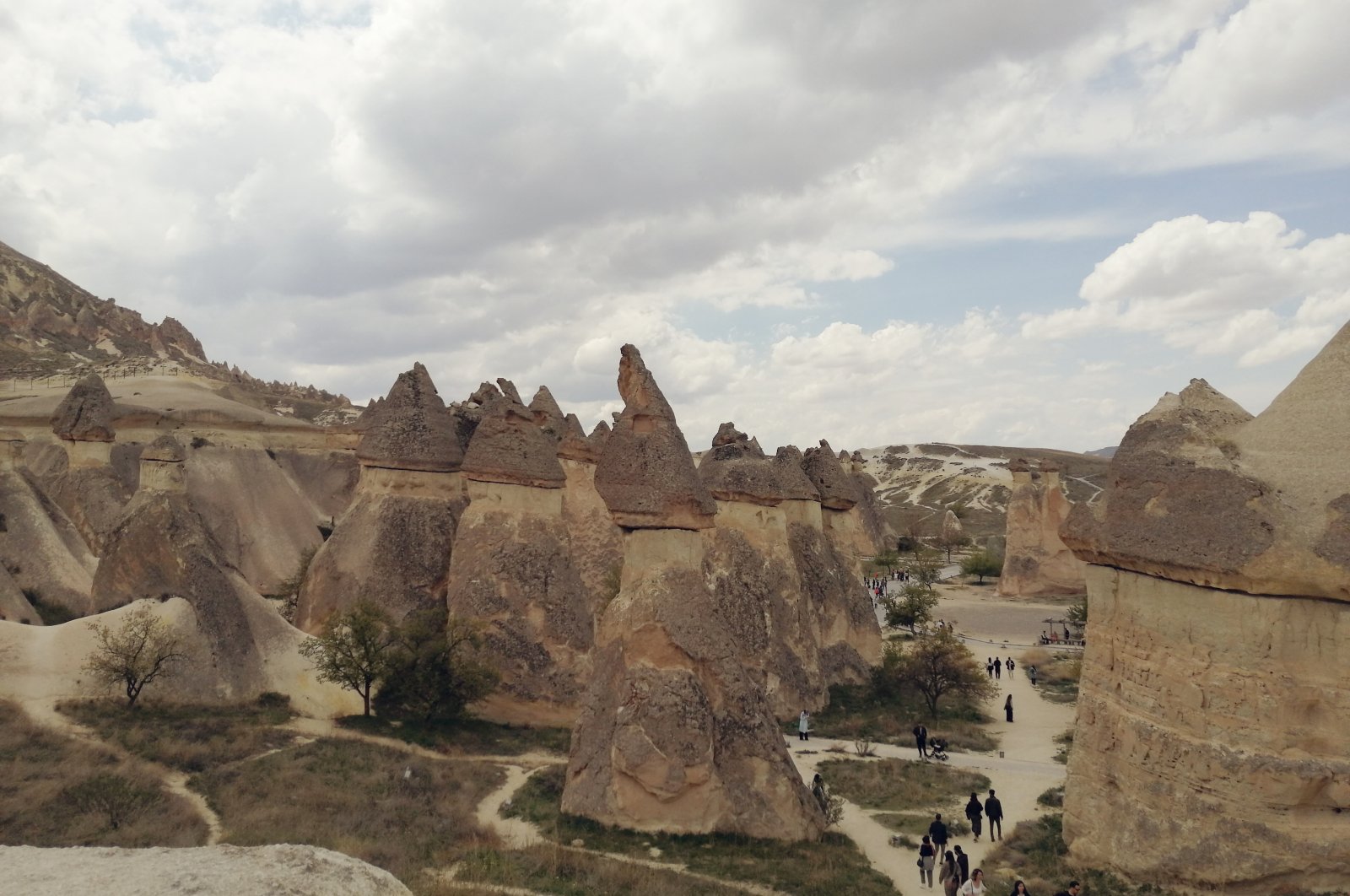 Teras kaca pertama Cappadocia menyambut pengunjung di pusat Türkiye