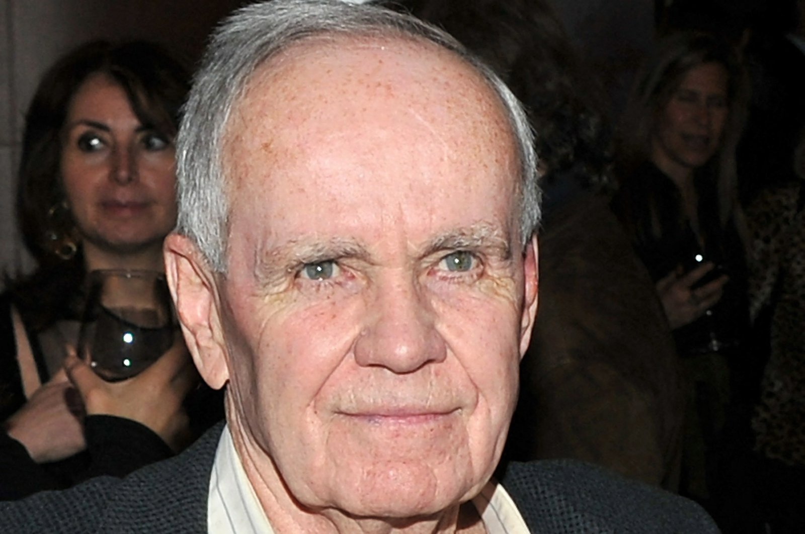 U.S. writer Cormac McCarthy attends the HBO Films and The Cinema Society screening of "Sunset Limited" at Porter House in New York City, New York, U.S., Feb.1, 2011. (AFP Photo)