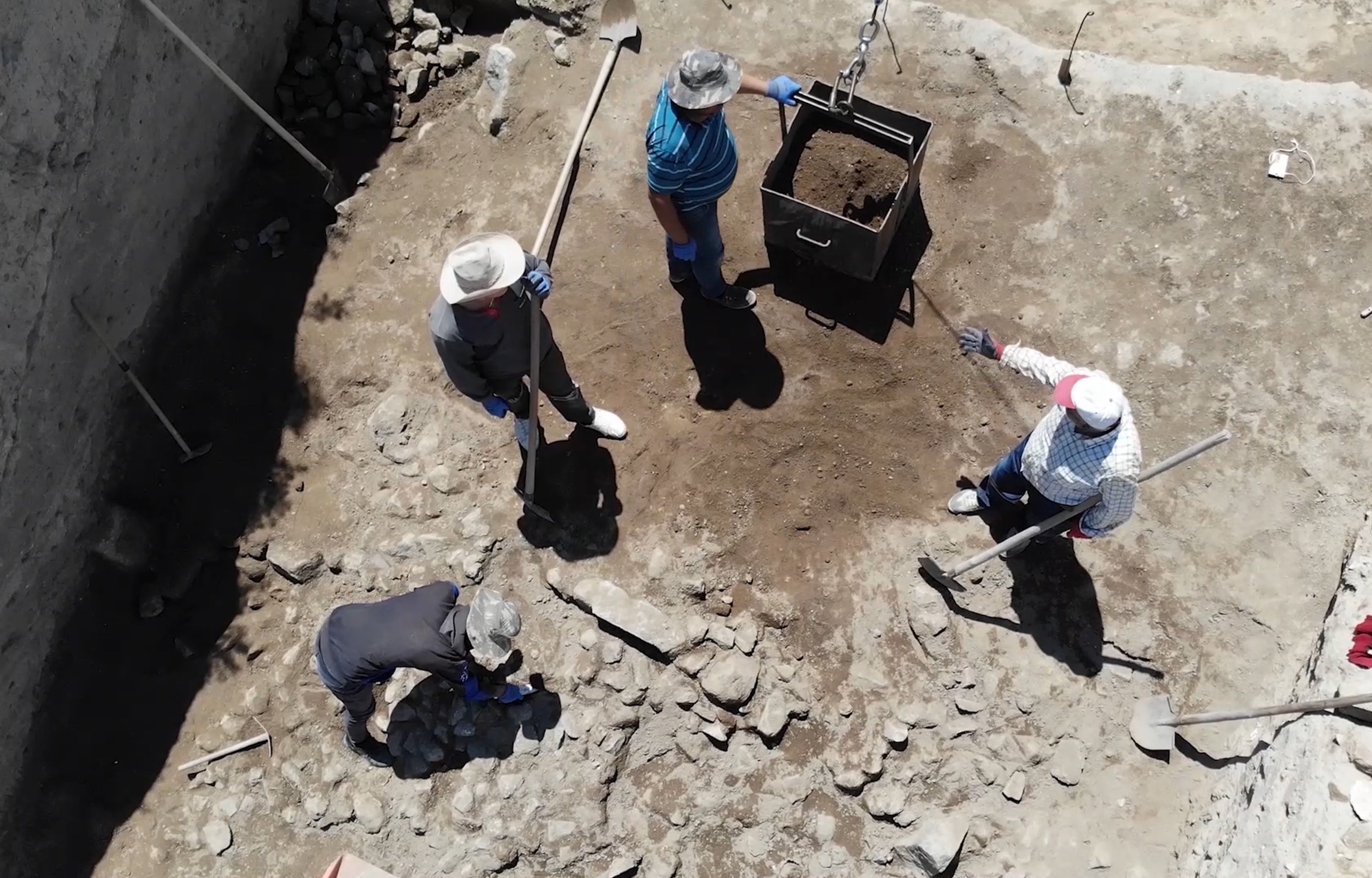 Dalam pekerjaan penggalian yang dilakukan di Kırıkkale di bawah kepemimpinan seorang arkeolog Jepang, reruntuhan baru telah muncul yang menunjukkan bahwa Büklükale adalah pemukiman pertama suku Cimmerian di Anatolia, Türkiye, 18 Juni 2023. (Foto IHA)