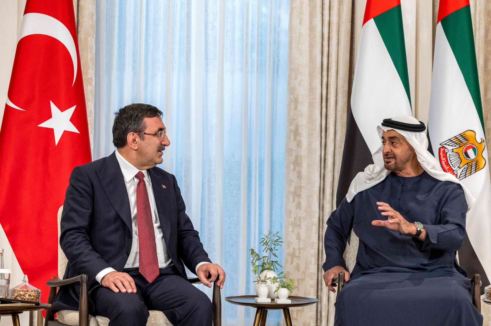 UAE President Sheikh Mohamed bin Zayed Al Nahyan (R) receives Türkiye&#039;s new Vice President Cevdet Yılmaz at Shati Palace in Abu Dhabi, UAE, June 22, 2023. (AFP Photo)