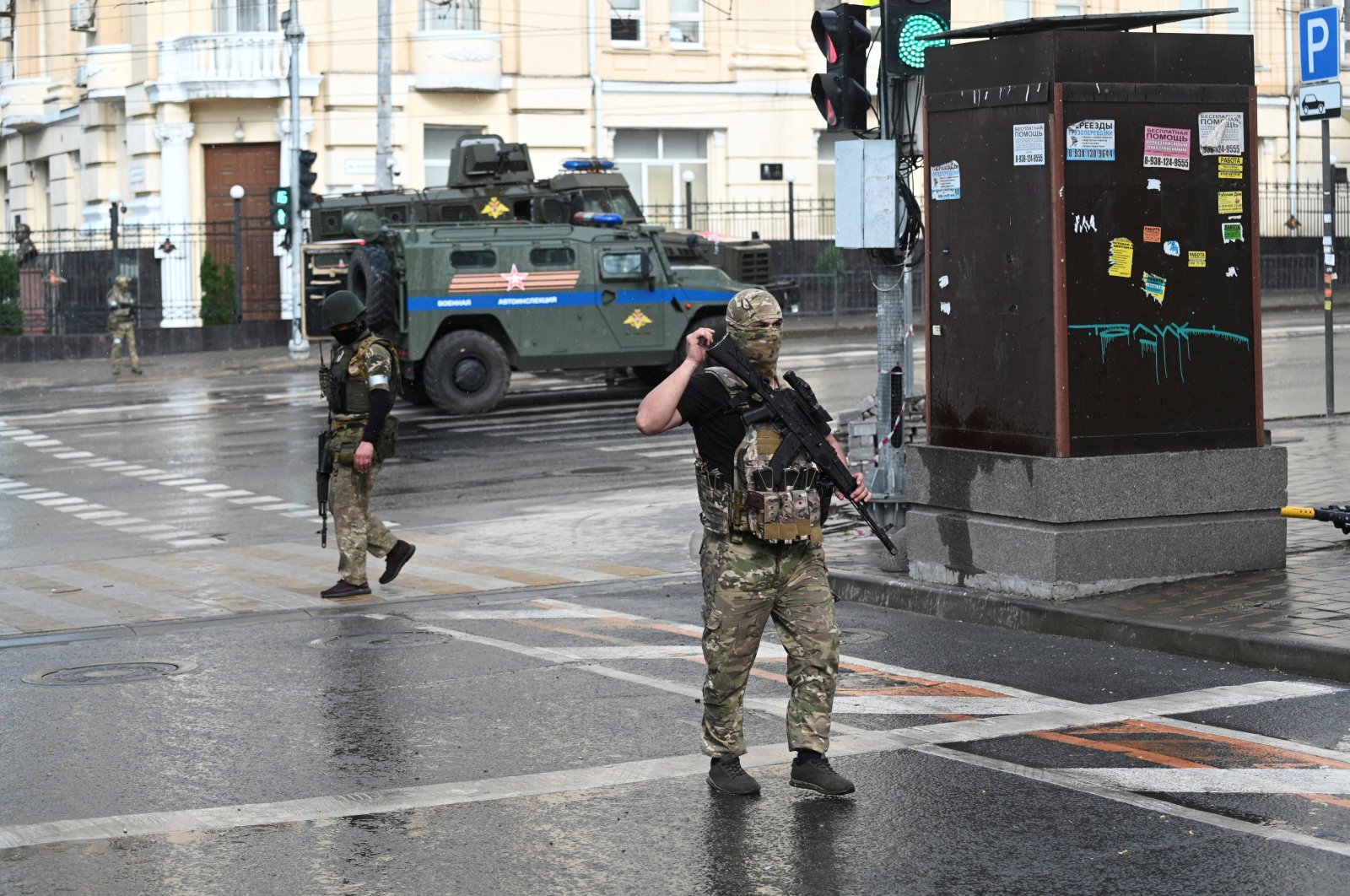 Fighters of Wagner private mercenary group are deployed in a street near the headquarters of the Southern Military District in the city of Rostov-on-Don, Russia, June 24, 2023. (Reuters Photo)