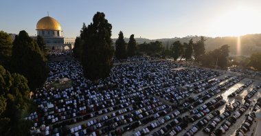 Muslim worshippers gather at the al-Aqsa mosque compound in Jerusalem to perform Eid al-Adha morning prayers, June 28, 2023. (AFP Photo)