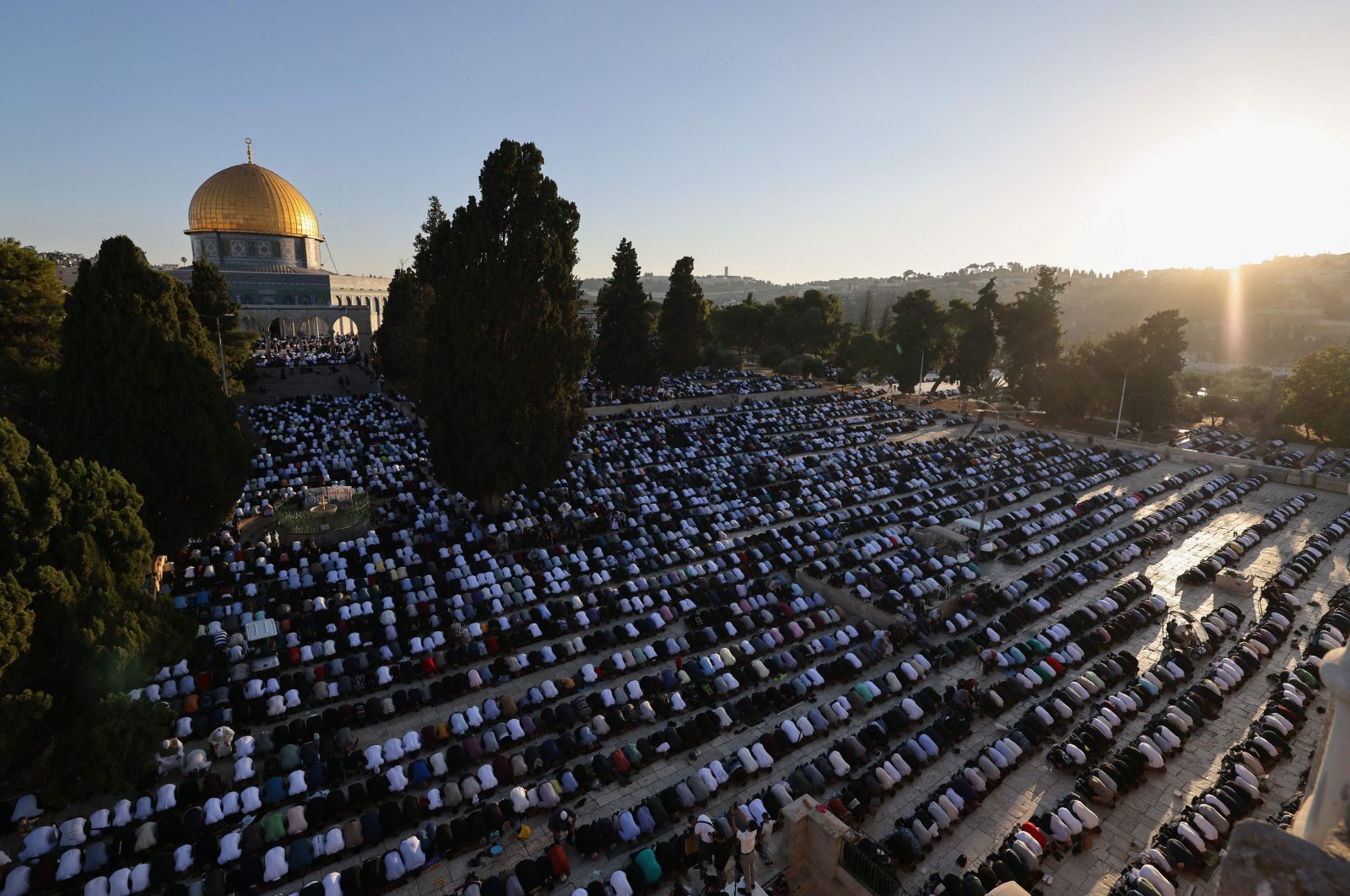 Muslim worshippers gather at the al-Aqsa mosque compound in Jerusalem to perform Eid al-Adha morning prayers, June 28, 2023. (AFP Photo)