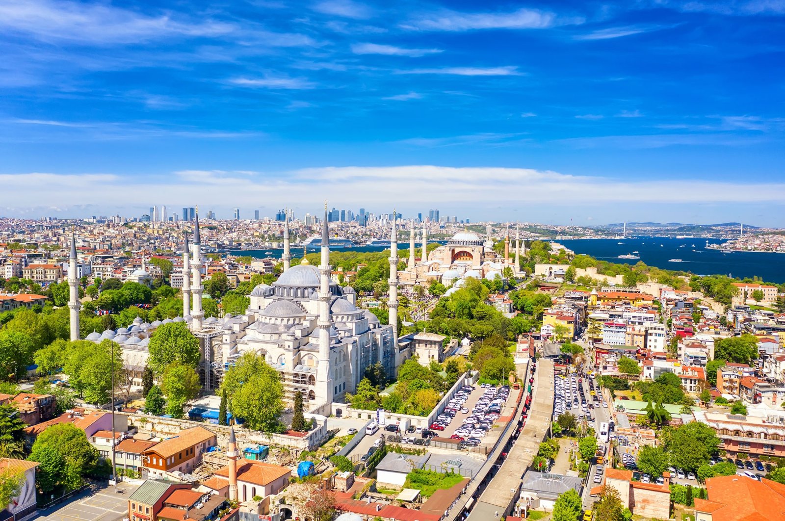 The Hagia Sophia Grand Mosque and the Blue Mosque against the Bosporus, in Istanbul, Türkiye. (Shutterstock Photo)