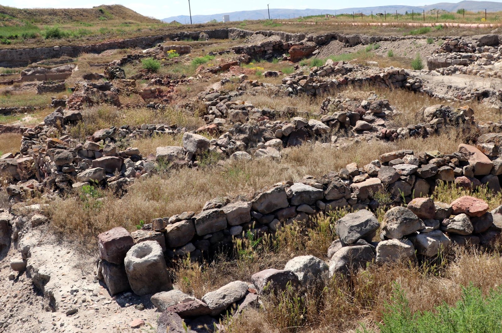 Excavation works continue in the Kültepe Kaniş-Karum Mound in Kayseri, central Türkiye, June 30, 2023. (DHA Photo)