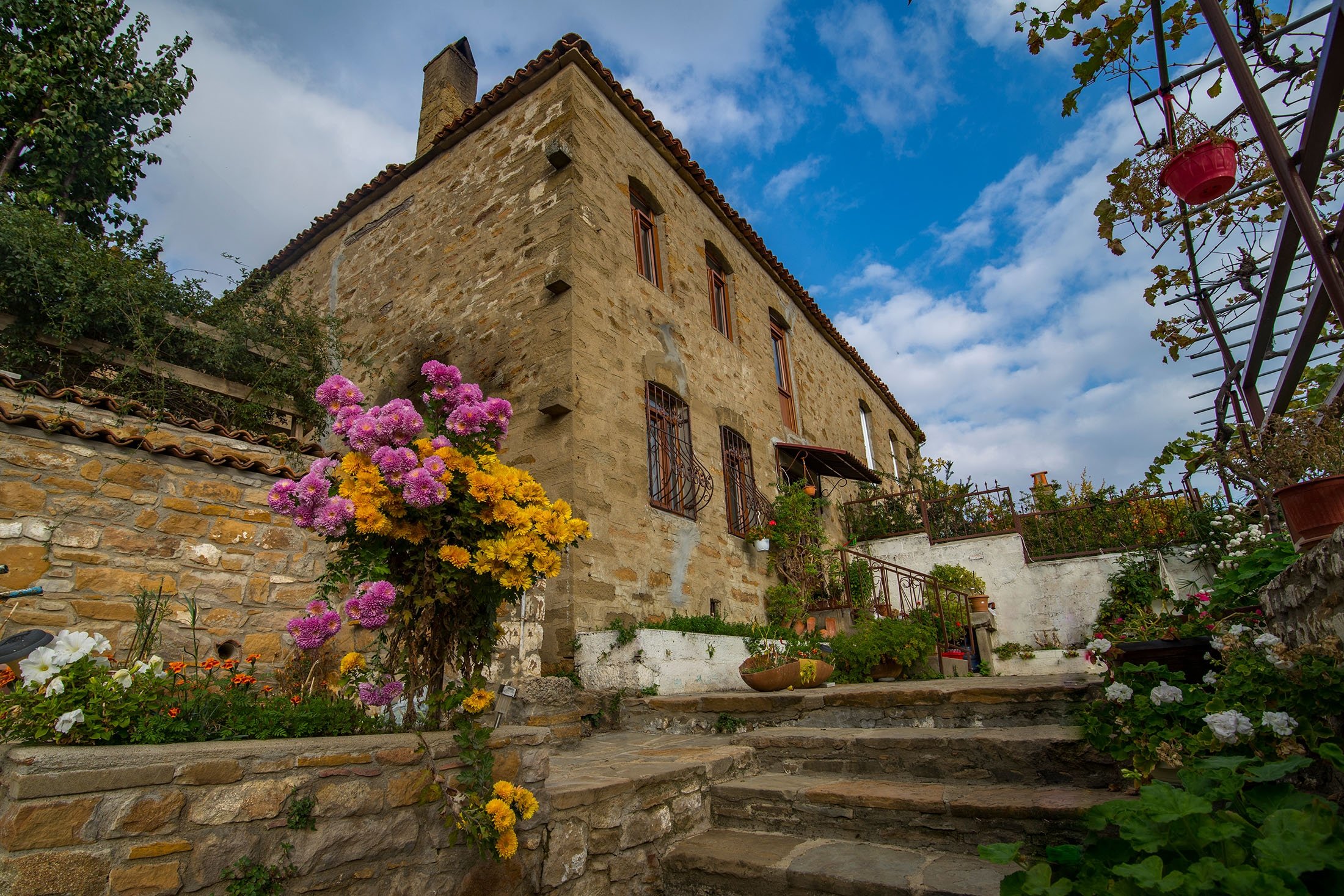 Sebuah rumah bersejarah di pulau Gökçeada, di Çanakkale, Türkiye.  (Foto Shutterstock)