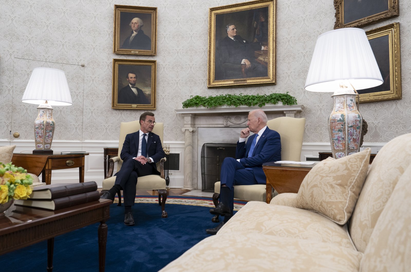 U.S. President Joe Biden holds a bilateral meeting with Swedish Prime Minister Ulf Kristersson in the Oval Office of the White House in Washington, D.C., July 5, 2023.  (EPA Photo)