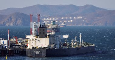 Shun Tai crude oil tanker is seen anchored at the terminal Kozmino in Nakhodka Bay near the port city of Nakhodka, Russia, Dec. 4, 2022. (Reuters File Photo)