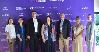 Alia el-Yassir, U.N. Women regional director for Europe and Central Asia (C), Ali Ülker, chairperson at Yıldız Holding (1-R) and Women’s Entrepreneurship Accelerator at U.N. Women Meral Güzel (2nd-R) are photographed ahead of the Expo Capital Quest, Istanbul, Türkiye, July 6, 2023. (Courtesy of U.N. Women ECA)