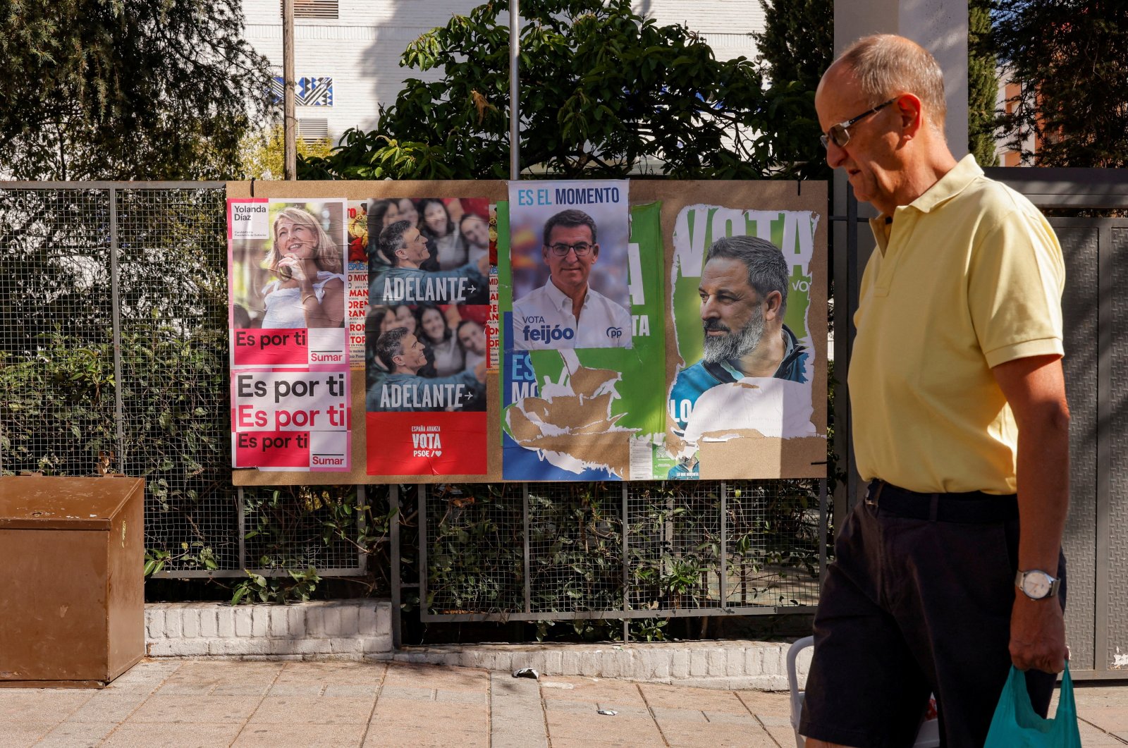 Spanish opposition may clinch majority with far-right Vox: Polls