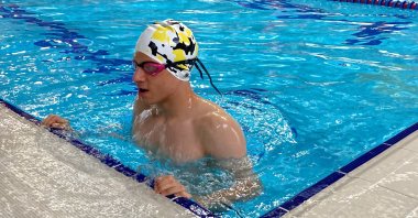Turkish swimmer Korcan Bulut Özdemir shows off his skills during training, Bartın, Türkiye, May 24, 2023. (AA Photo)