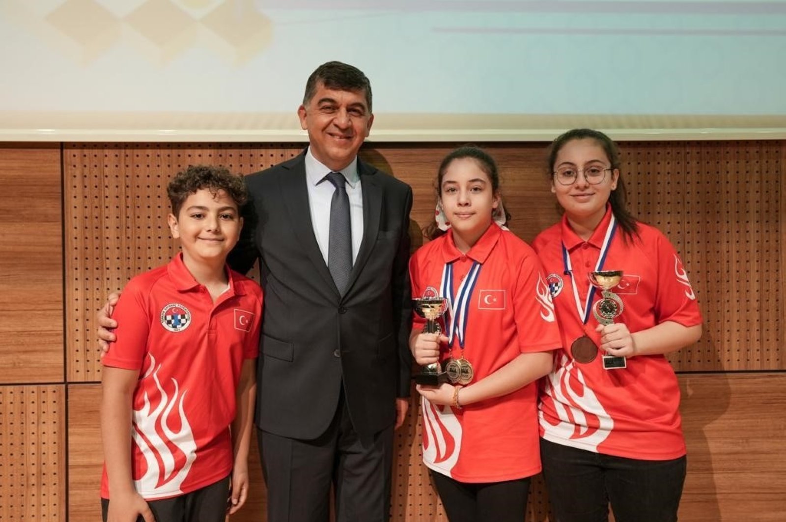 Trio catur Turki mengincar penghargaan tertinggi di Festival Catur Internasional