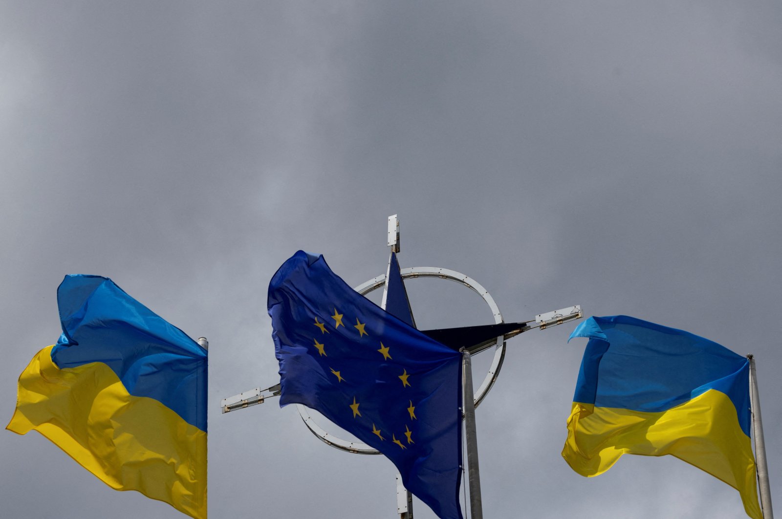 Bank UE meluncurkan dana baru 7 juta untuk membantu membangun kembali Ukraina
