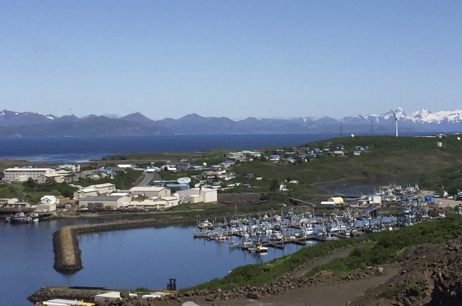 Gempa berkekuatan 7,2 mengguncang Alaska, memicu peringatan tsunami singkat