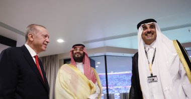 President Recep Tayyip Erdoğan (L) meets Qatari Emir Sheikh Tamim bin Hamad Al Thani (R) and Saudi Crown Prince Mohammed bin Salman before the World Cup opening ceremony, Doha, Qatar, Nov. 20, 2022. (AA Photo)