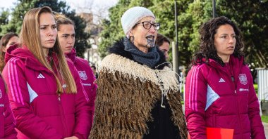 Irene Guerrero (L) and Ivana Andres (R) of Spain attend a Spain team welcome ceremony, Palmerston North, New Zealand, July 17, 2023. (Getty Images Photo)