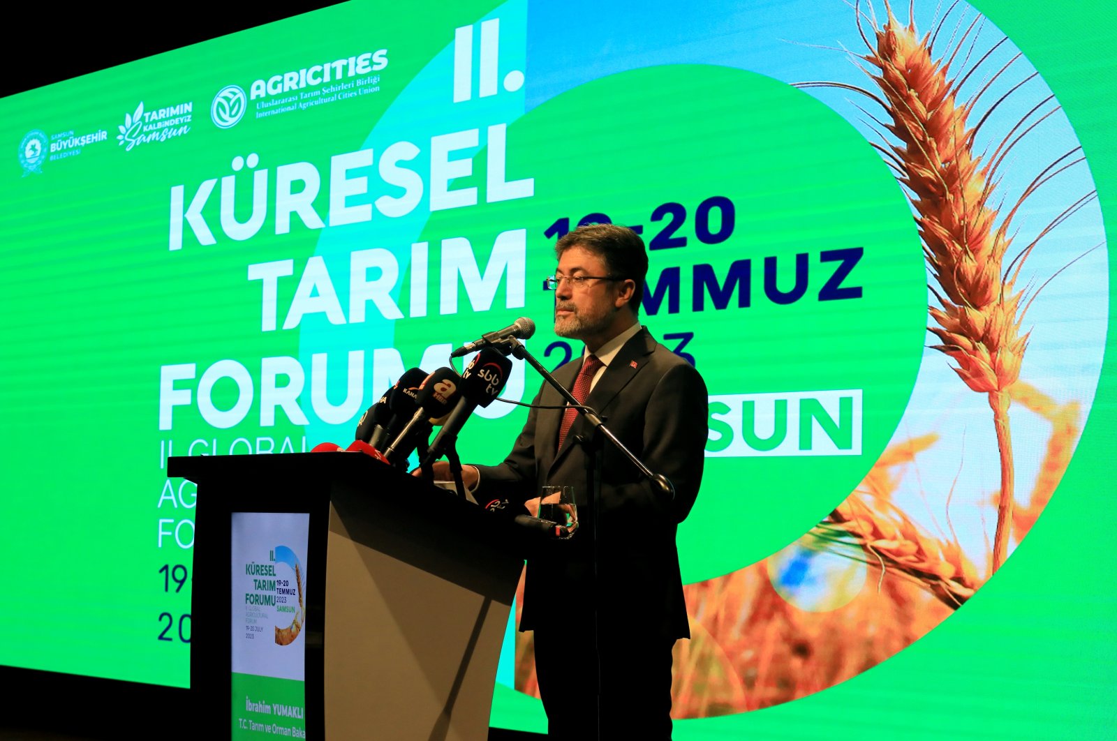 Minister of Agriculture and Forestry Ibrahim Yumaklı holds a speech during a forum in Samsun, northern Türkiye, July 19, 2023. (AA Photo)