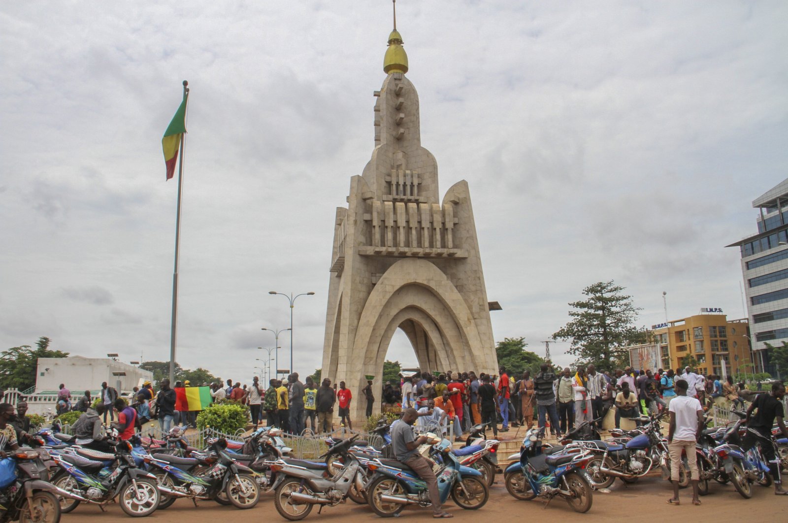 People gather at Place de l&#039;Independence in Bamako, Mali, Aug. 19, 2020. (AP Photo)