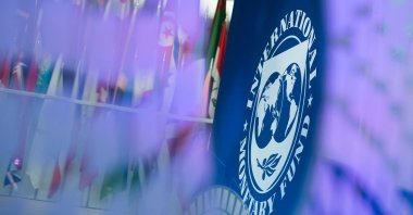 The  International Monetary Fund (IMF) logo is displayed inside its headquarters in Washington, D.C., U.S., Oct. 10, 2017. (AFP Photo)
