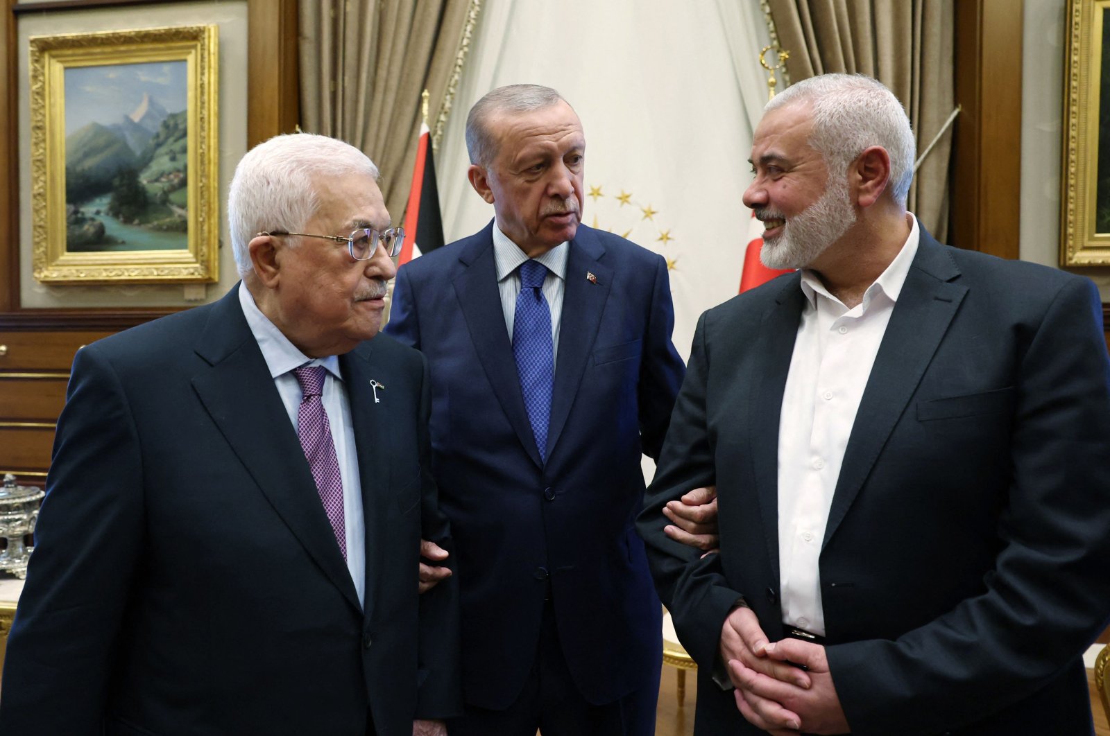 President Recep Tayyip Erdoğan, Palestinian President Mahmoud Abbas (L) and the leader of the Palestinian Hamas movement Ismail Haniyeh (R) at the Presidential Complex in Ankara, July 26, 2023. (AFP File Photo)