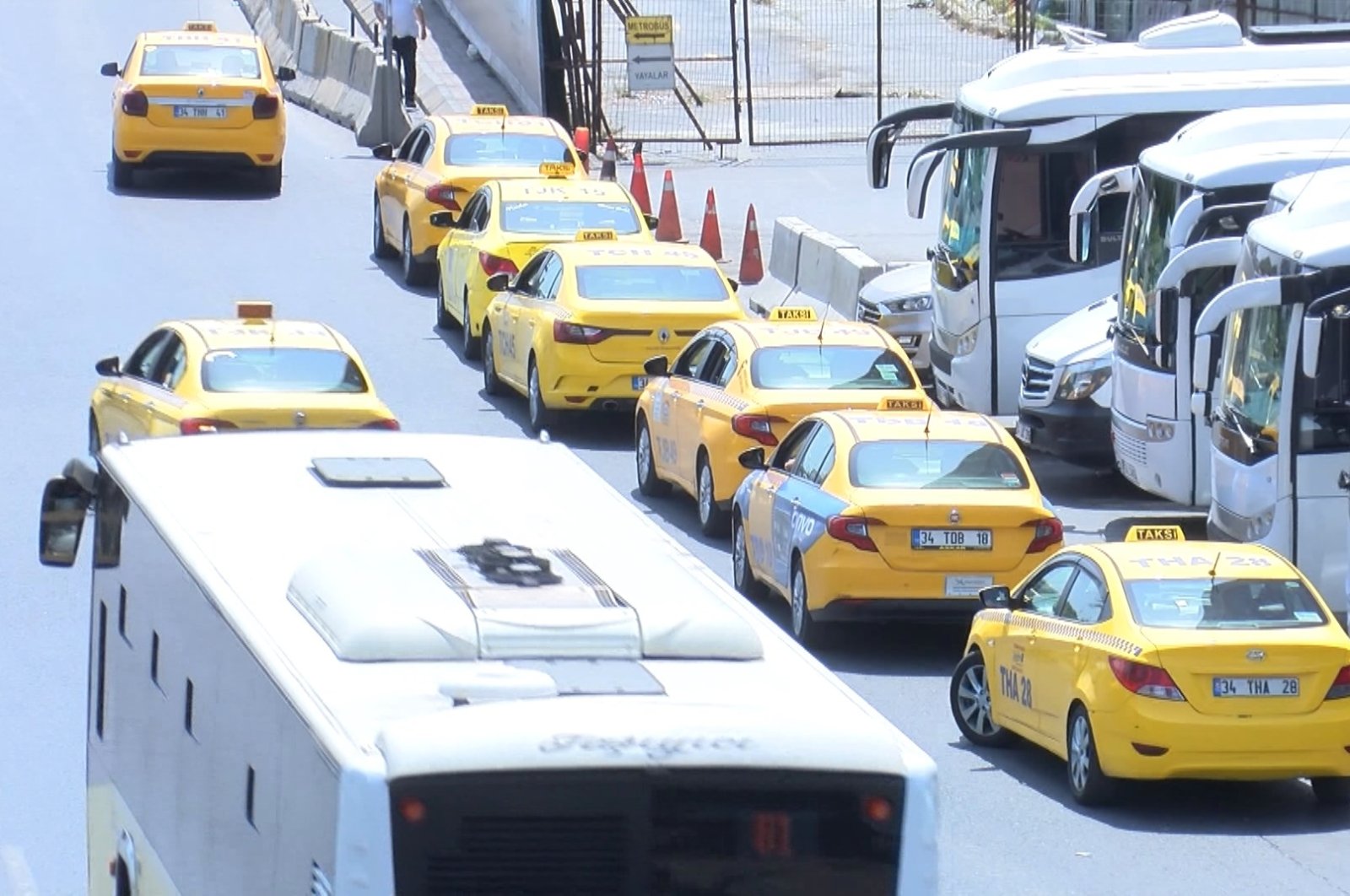 Transport experts propose solution for Istanbul’s taxi woes