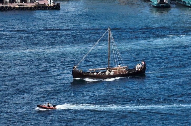 Replica of iconic Viking sailboat passes through Istanbul’s Bosporus