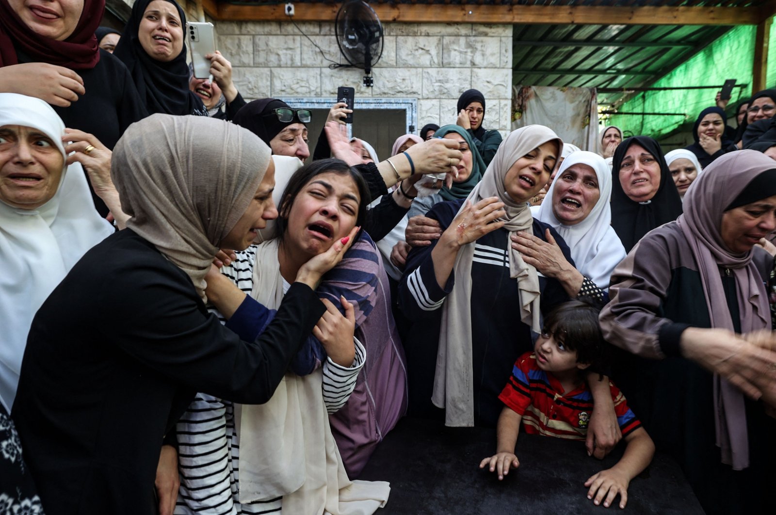 Israeli army kills Palestinian teen in occupied West Bank raid