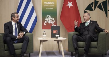 President Recep Tayyip Erdoğan and Greece's Prime Minister Kyriakos Mitsotakis (L) meet at the NATO summit, Vilnius, Lithuania, July 12, 2023. (AP Photo)