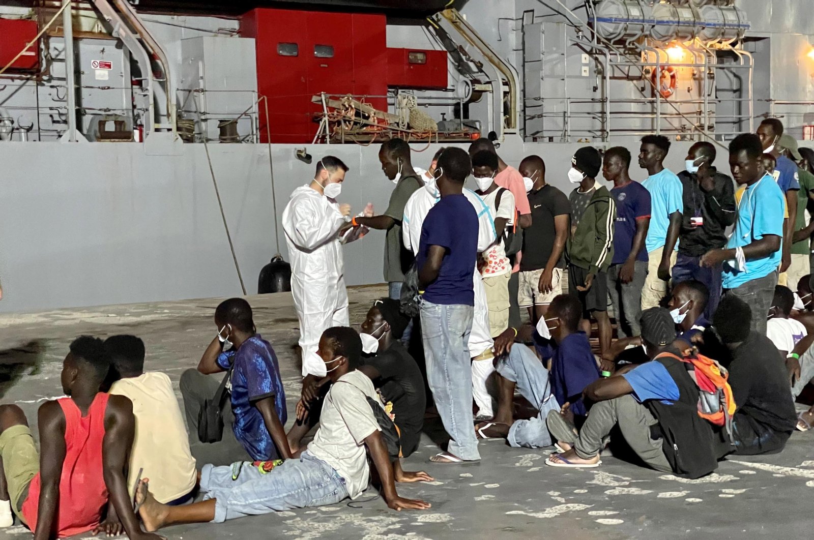 31 migrants missing following shipwreck off Italy amid stormy seas