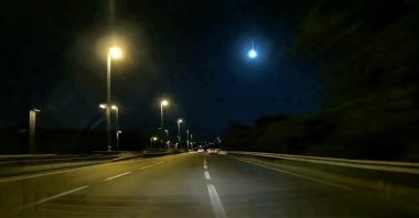 Front view of the beam of light descending on Earth captured by Anadolu Agency, Istanbul, Türkiye, Aug. 7, 2023. (AA Photo)