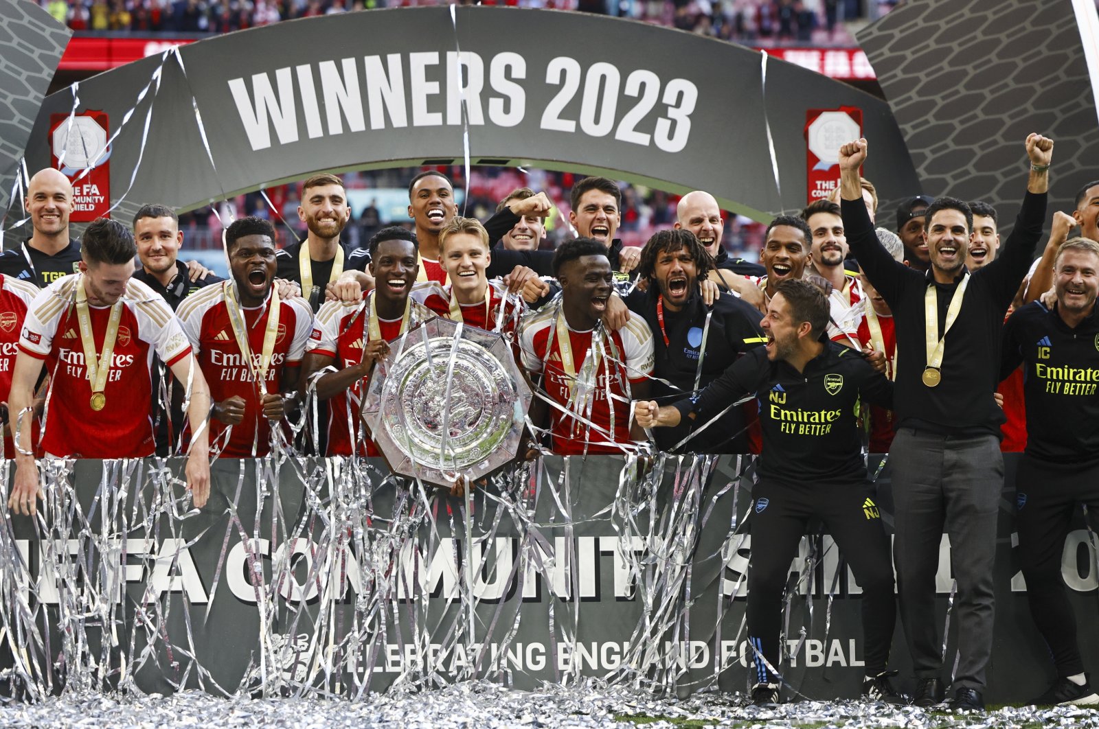Arsenal players celebrate with the trophy after winning the FA Community Shield match against Manchester City, London, Britain, Aug. 6, 2023. (EPA Photo)