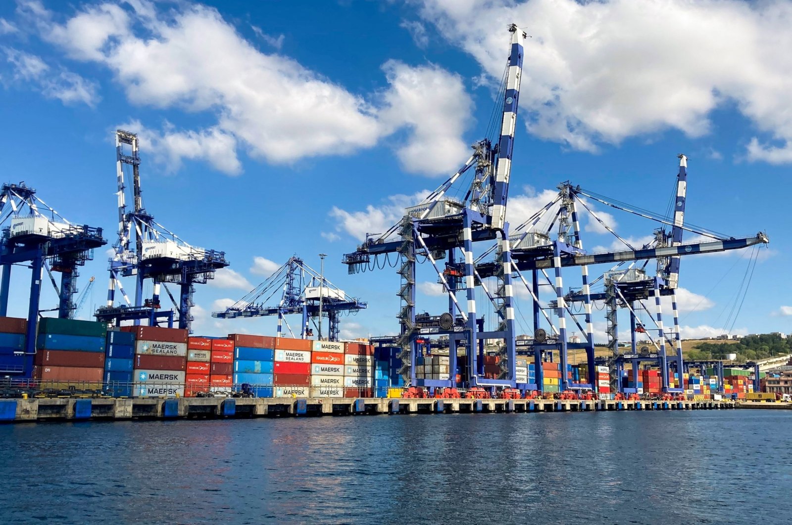 Containers carrying traded goods wait at the Port of Ambarlı, Istanbul, Türkiye, July 17, 2020. (Shutterstock Photo)
