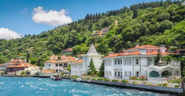 The mansions of Büyükada, the Princes' Island, Istanbul, Türkiye. (Shutterstock Photo)