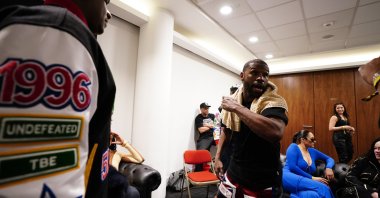 Floyd Mayweather after his exhibition fight against Aaron Chalmers The O2, London, U.K., Feb. 25, 2023. (Getty Images Photo)