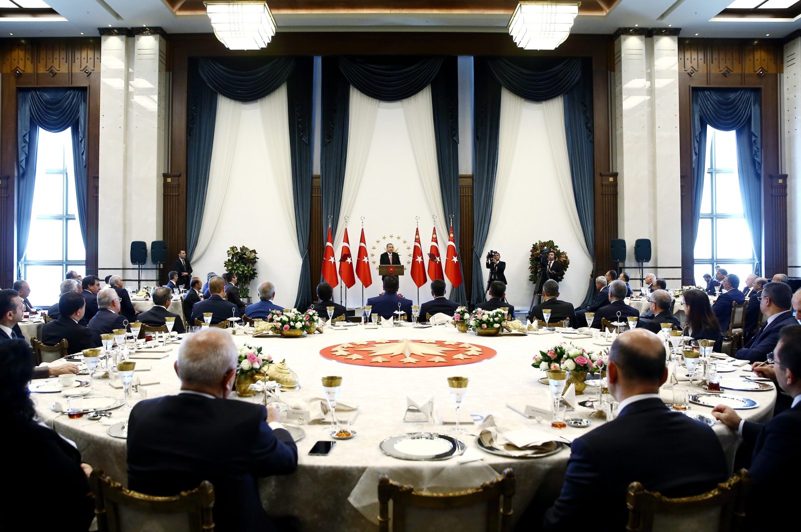 President Recep Tayyip Erdoğan hosts a meeting with provincial governors in Ankara, Aug. 9, 2016. (Sabah File Photo)